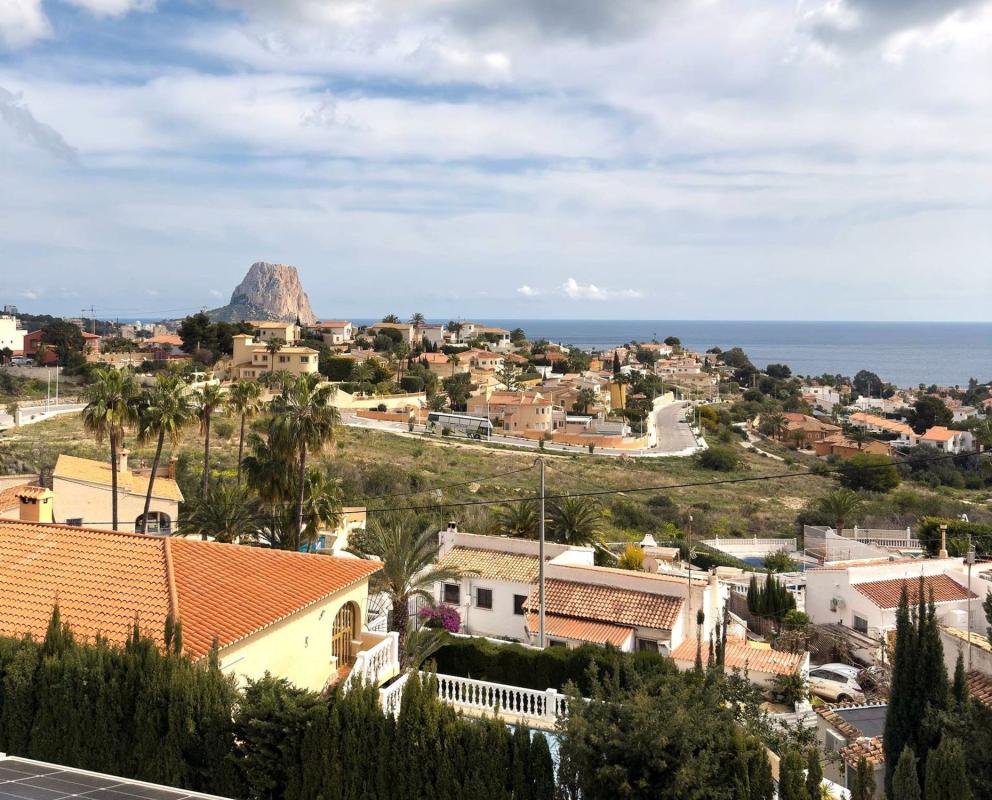 Propiedades en venta y alquiler en España photo 1