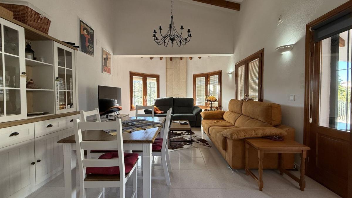 Properties for sale and rent in Spain photo 4