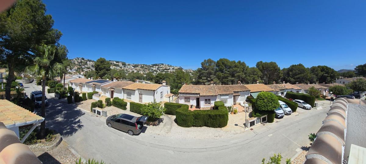Properties for sale and rent in Spain photo 2