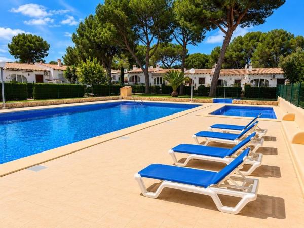 Chalet adosado en Pinar de Advocat-Cometa, Moraira photo 2