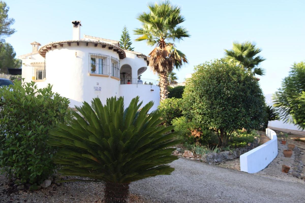 Properties for sale and rent in Spain photo 1