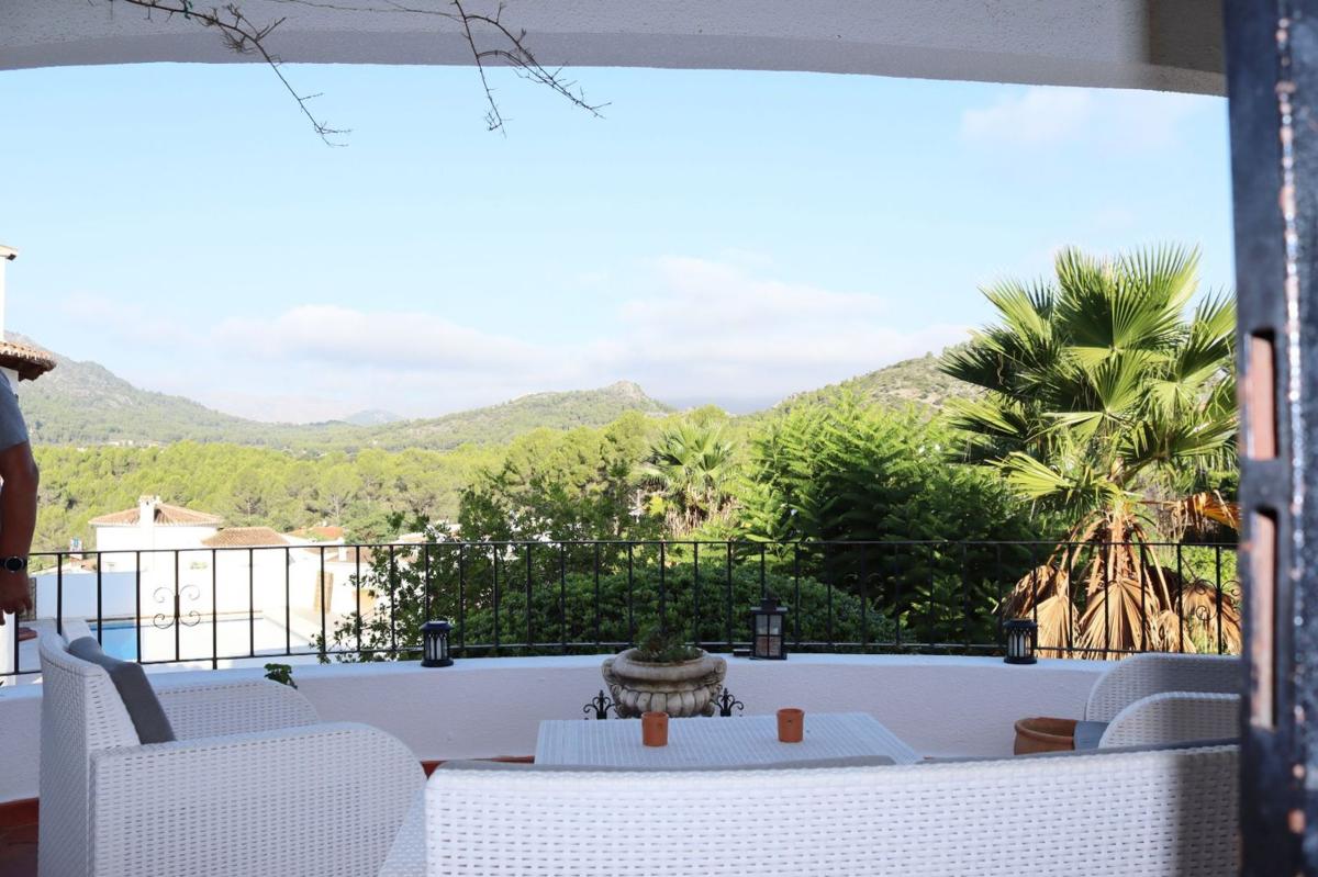 Properties for sale and rent in Spain photo 4