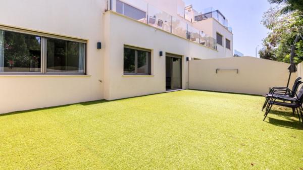 Sale of flat in Piso en L'Almadrava-L'Estanyò, Denia, Denia
thumbnail 2