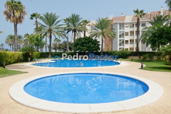 Sale of flat in Piso en Calle del Riu de Gallinera, Devesses - Monte Pego, Denia, Denia
thumbnail 1