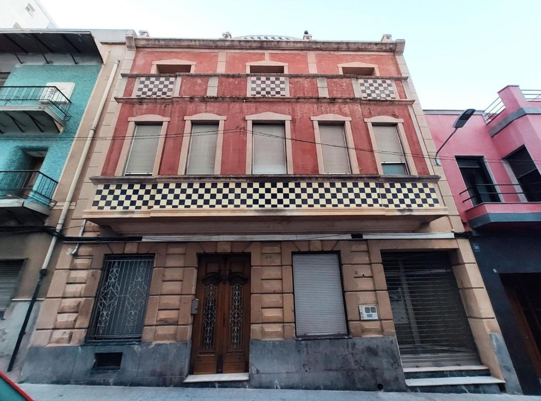 Properties for sale and rent in Spain photo 1