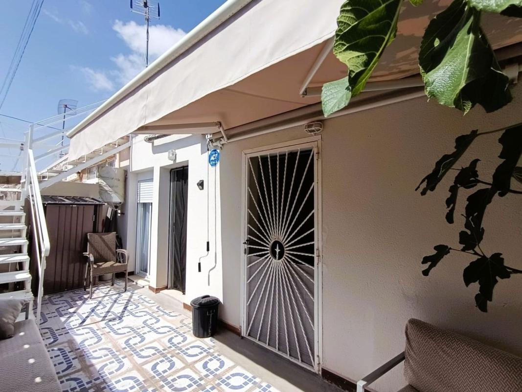 Properties for sale and rent in Spain photo 2