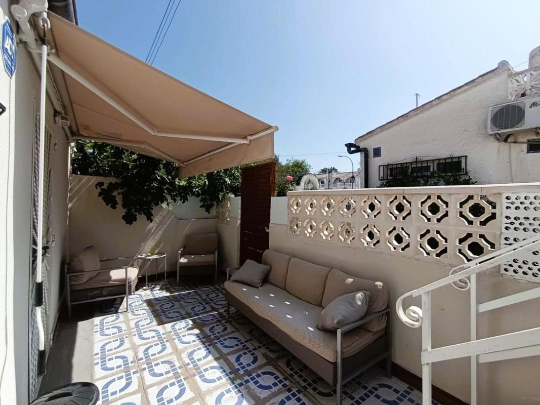 Properties for sale and rent in Spain photo 4