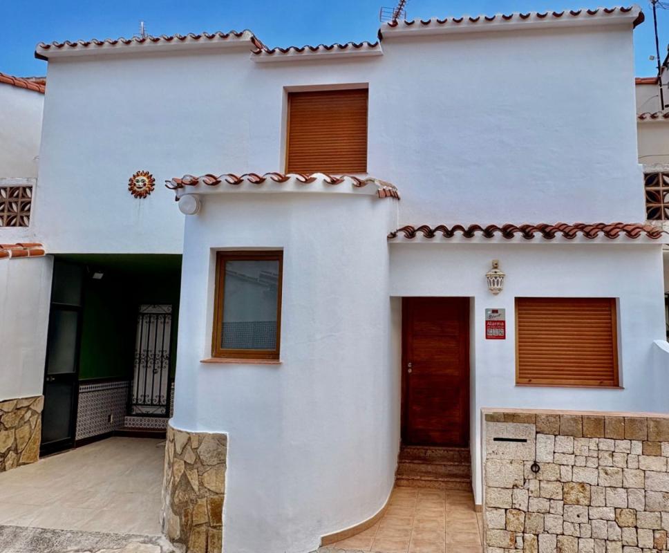 Propiedades en venta y alquiler en España photo 2