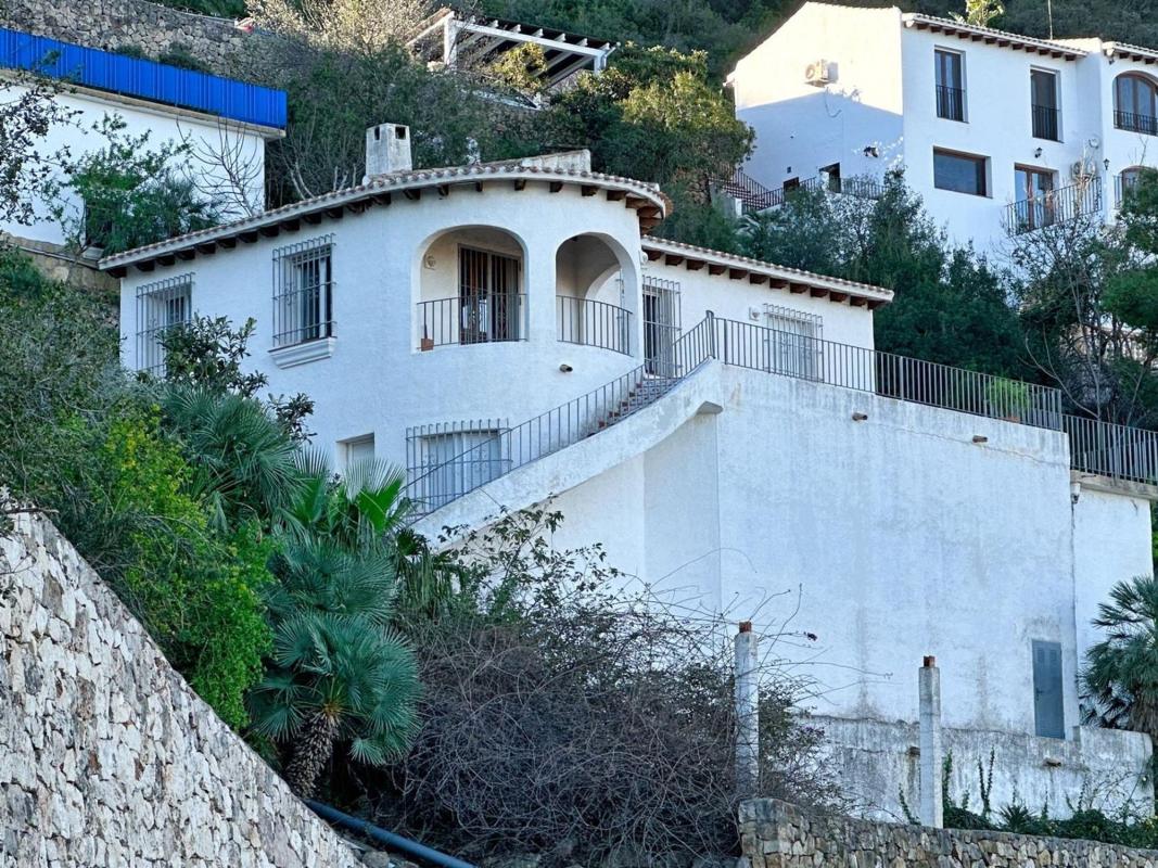 Properties for sale and rent in Spain photo 2