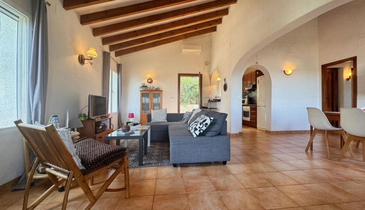 Properties for sale and rent in Spain photo 5