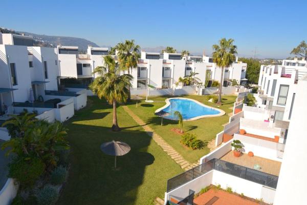 Chalet adosado en La Pedrera-Vessanes, Denia photo 1
