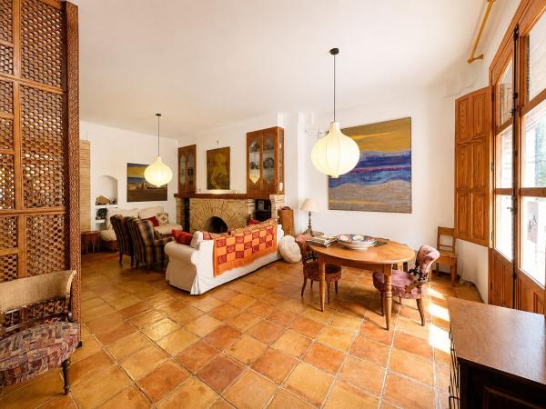 Chalet independiente en venta en Casa o chalet en Orba, Orba
 photo 1