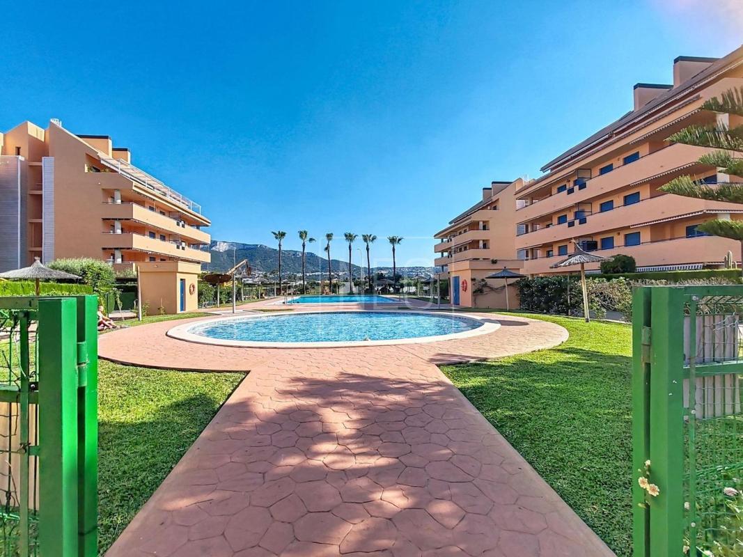 Venta de ático en Ático en Calle Piragua, Les Bassetes-El Marjal, Denia, Denia photo 1