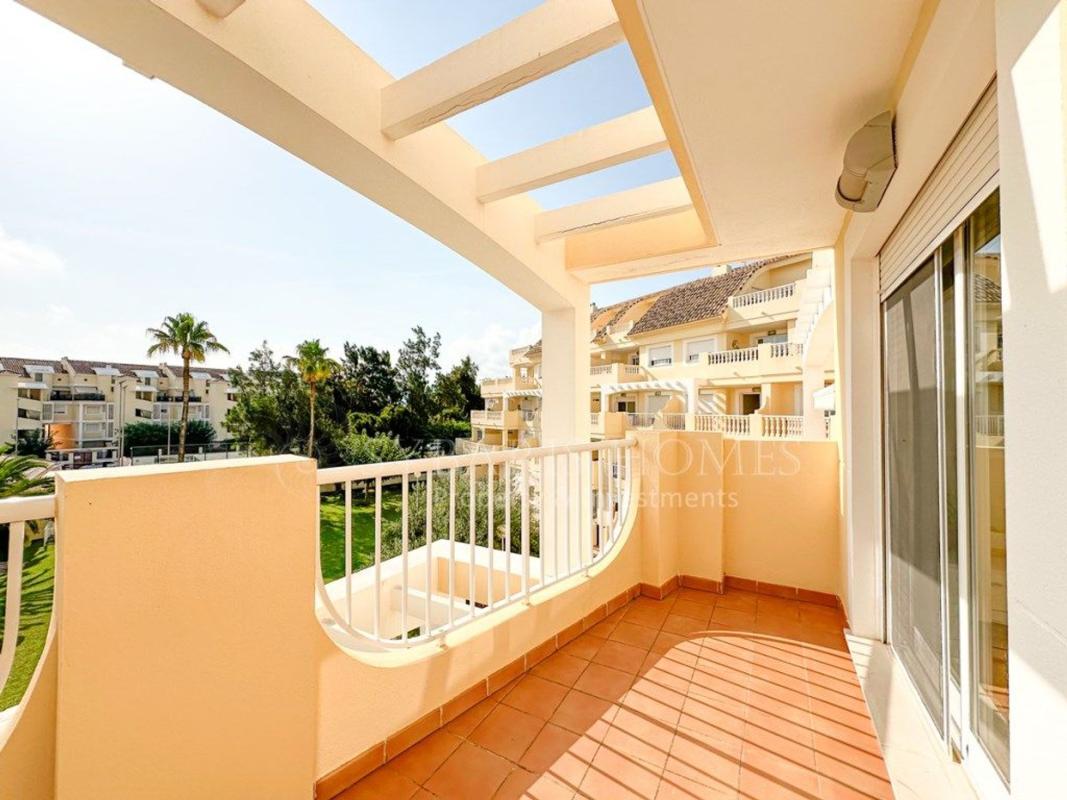 Продажа квартиры на Piso en Carretera de les Marines a Dénia, Les Bovetes-La Felicidad, Denia, Дения
photo 2