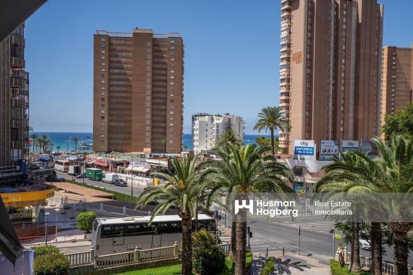 Venta de piso en Piso en Avenida del Mediterráneo, Playa de Levante, Benidorm, Benidorm
 photo 1