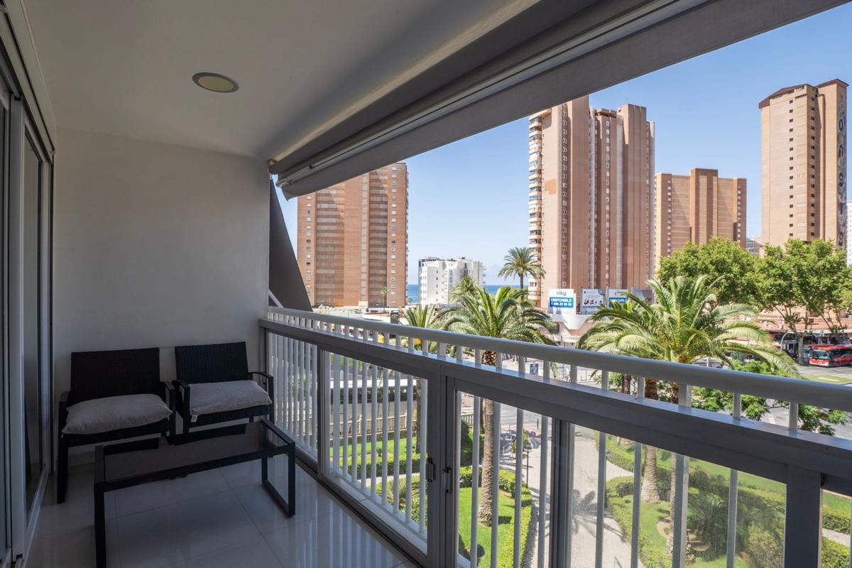Venta de piso en Piso en Avenida del Mediterráneo, Playa de Levante, Benidorm, Benidorm
 photo 3