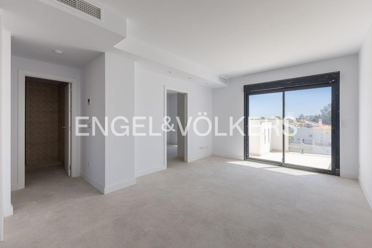 Venta de piso en Piso en El Montgó, Denia, Denia
photo 1