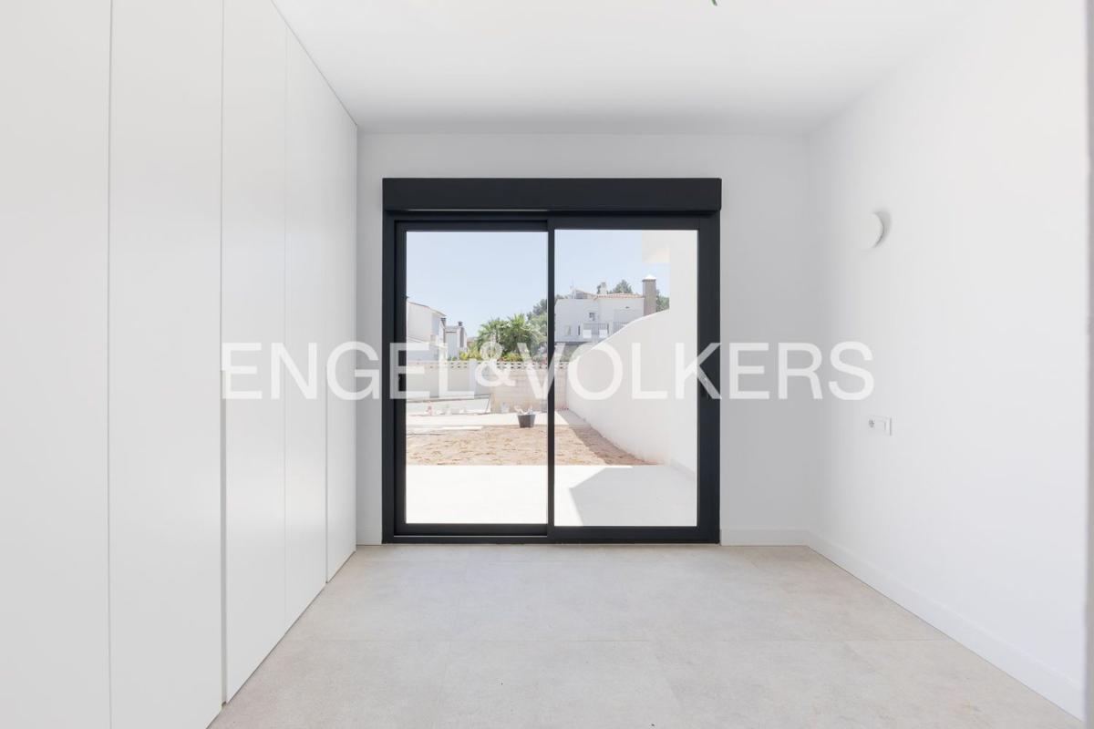 Sale of apartment in Piso en El Montgó, Denia, Denia
photo 4