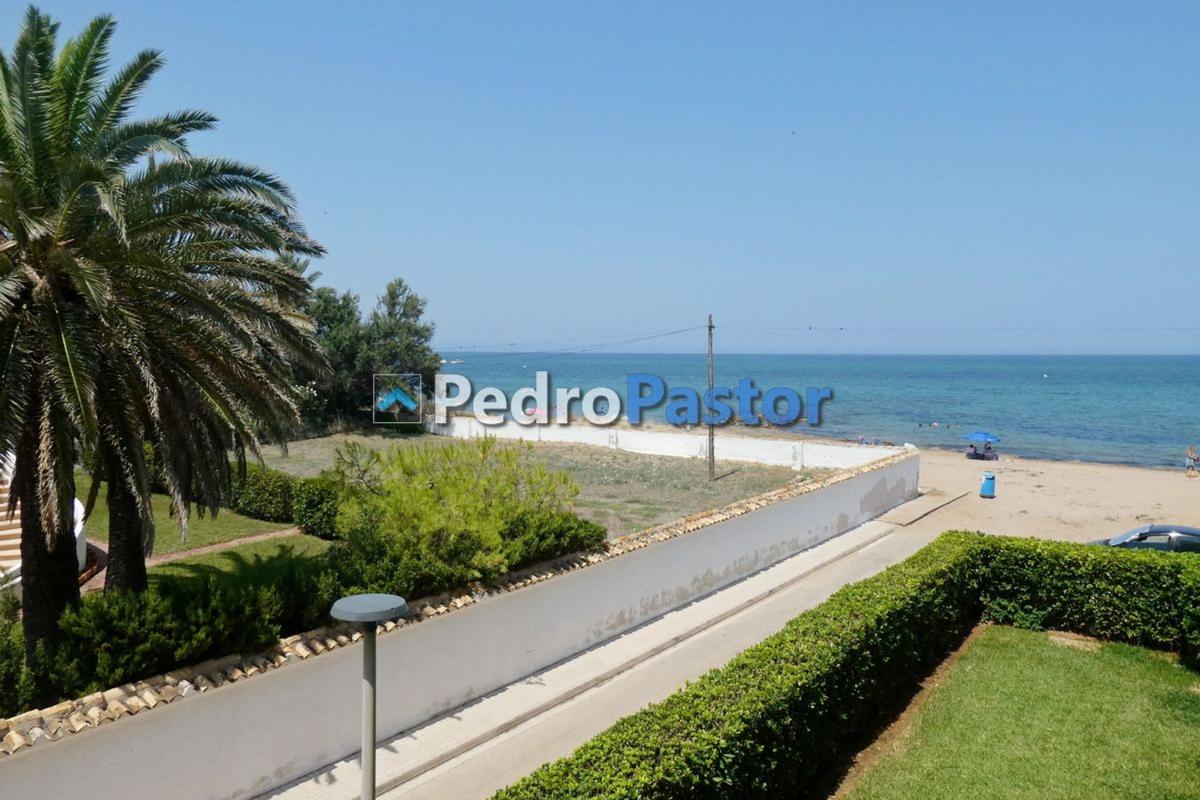 Продажа квартиры на Piso en Carretera de les Marines a Dénia, 110, Les Bassetes-El Marjal, Denia, Дения
photo 3