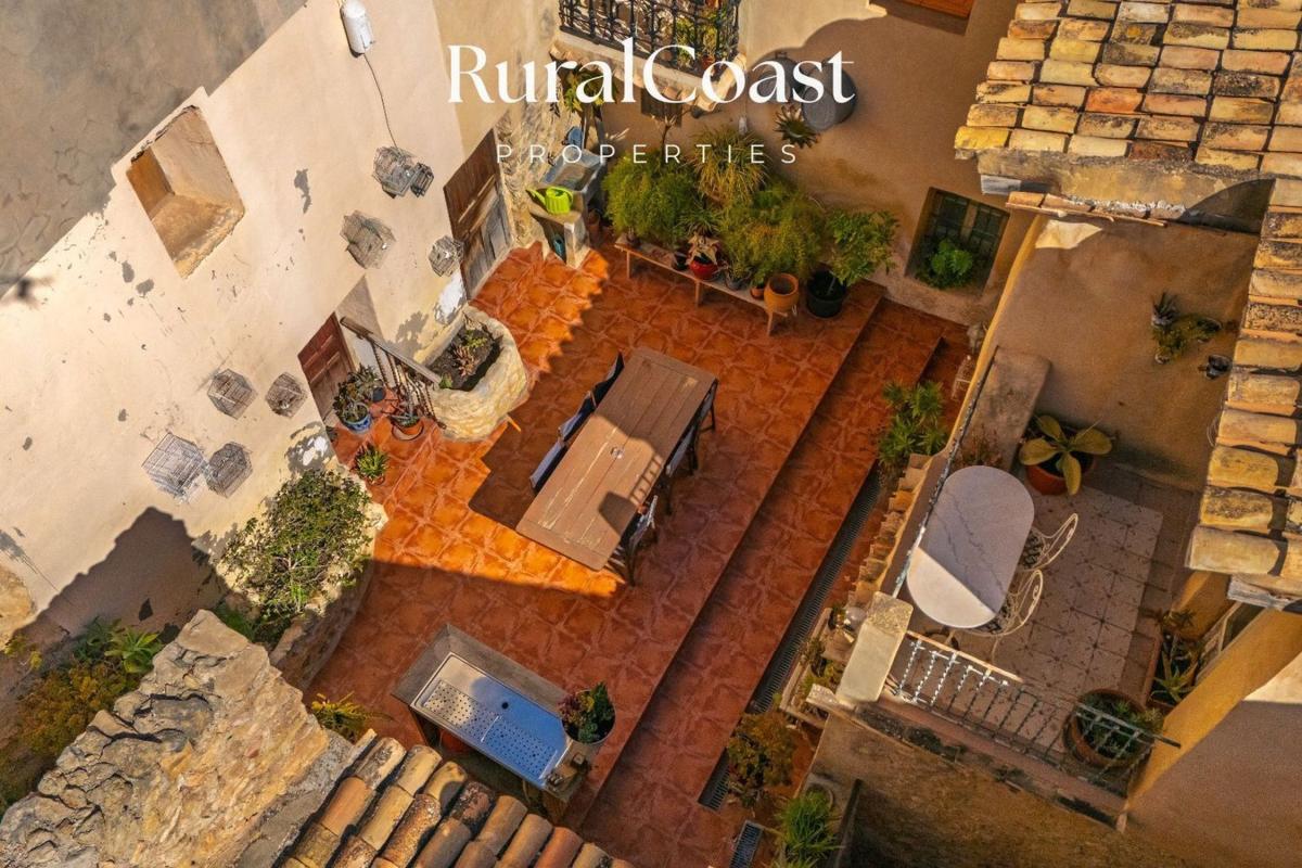 Venta de chalet independiente en Casa o chalet en Calle del Raval, Jijona / Xixona, Jijona / Xixona
photo 2