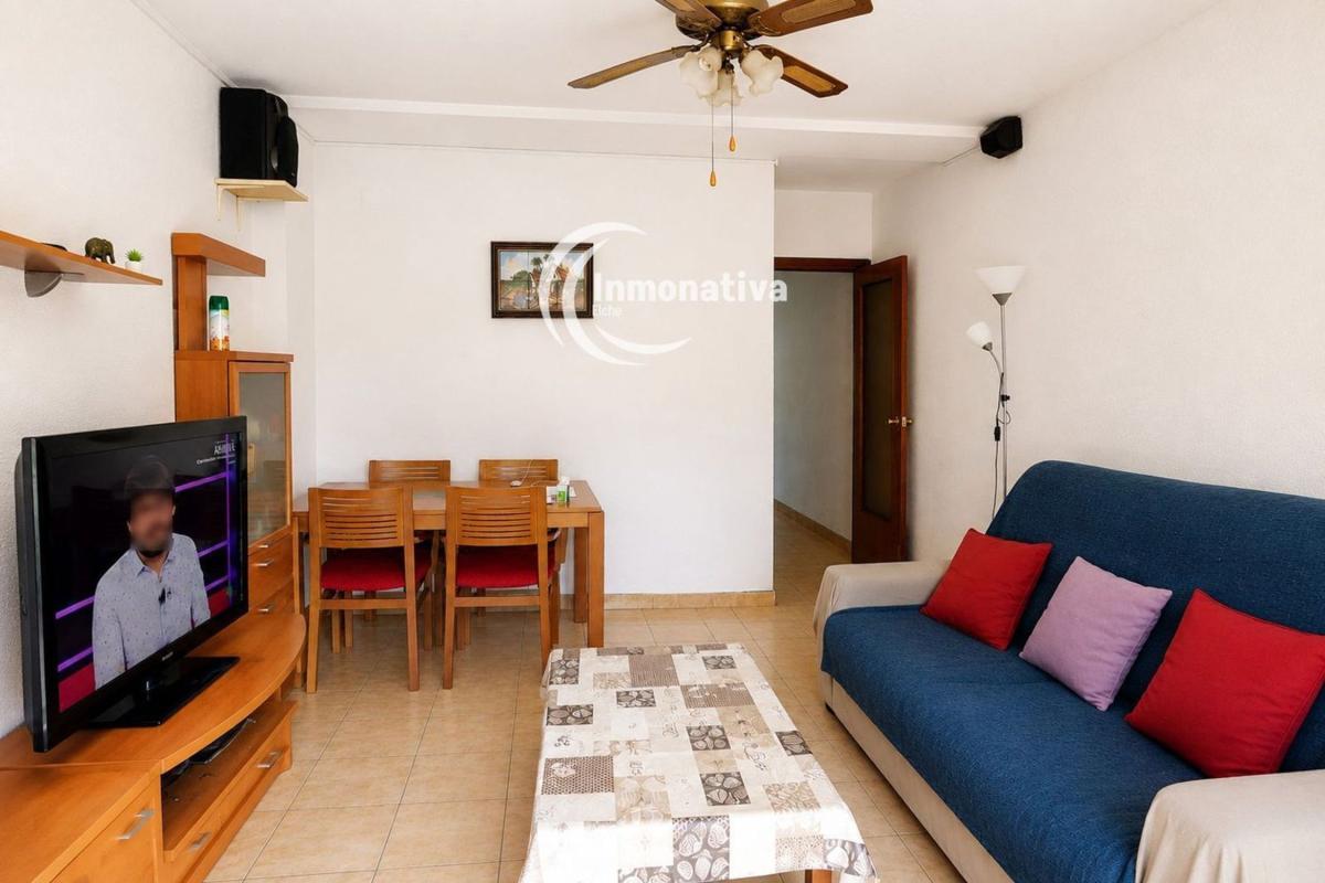 Sale of apartment in Piso en Plaza del Doctor Fleming, Puerto, Santa Pola, Santa Pola
photo 2