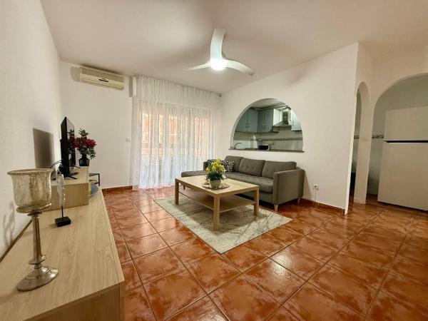 Venta de piso en Piso en Calle Patricio Zammit, 16, Las Piscinas Naturales, Torrevieja, Torrevieja
thumbnail 2