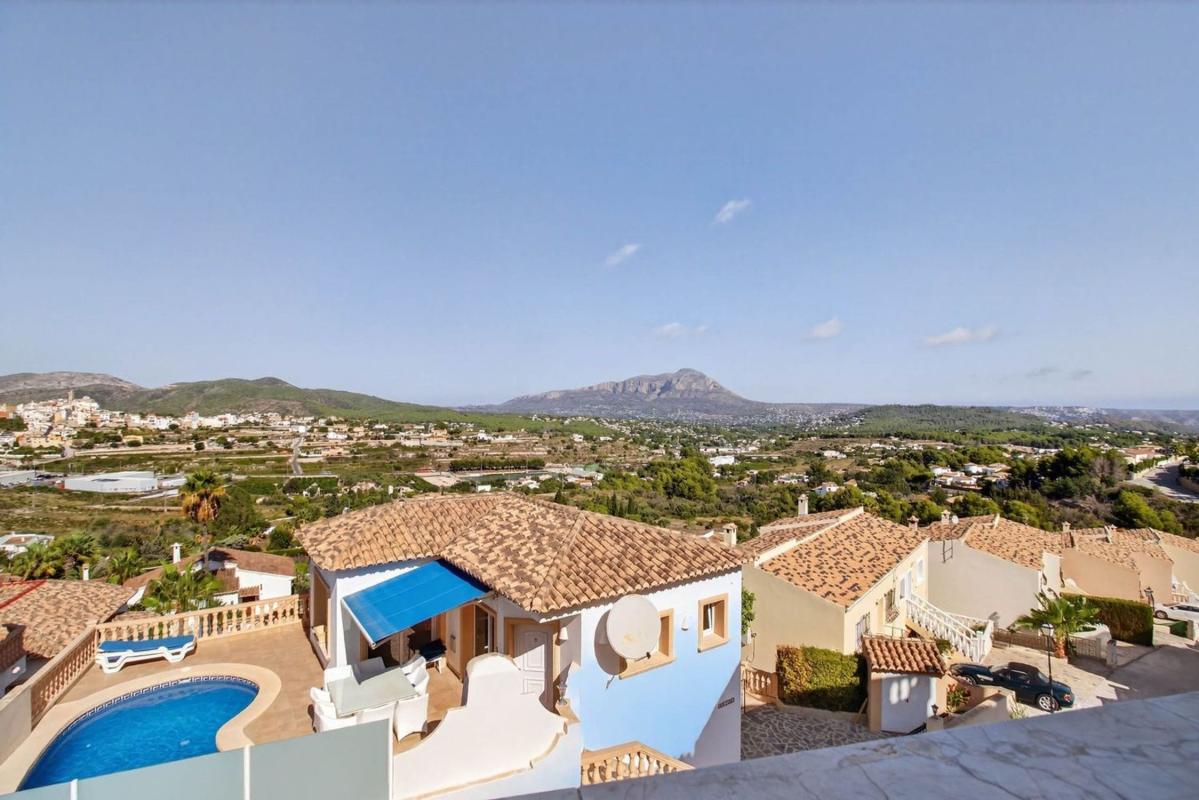 Properties for sale and rent in Spain photo 4