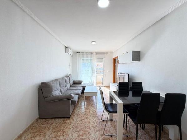 Venta de piso en Piso en Playa del Cura, Torrevieja, Torrevieja
thumbnail 2