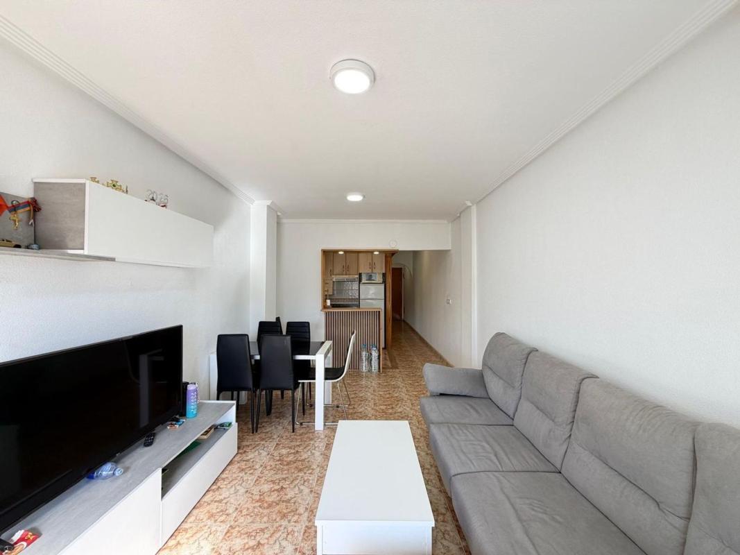 Sale of apartment in Piso en Playa del Cura, Torrevieja, Torrevieja
photo 3