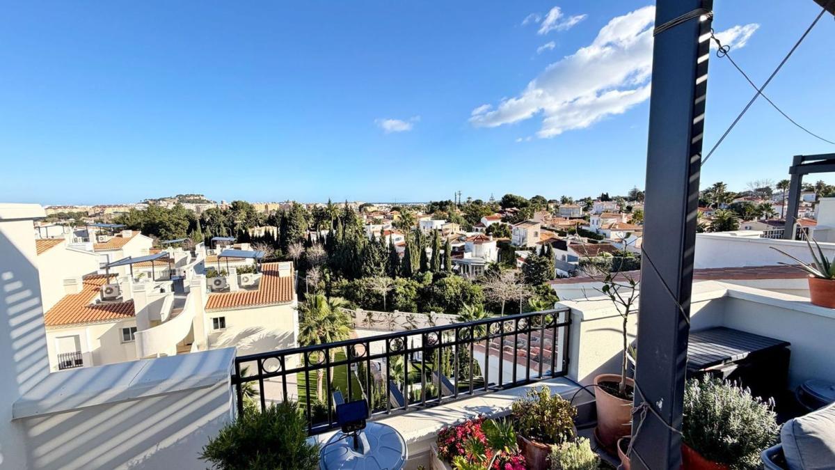 Penthouse sale in Ático en Camino Assagador de Cabanes, 37, El Montgó, Denia, Denia photo 4