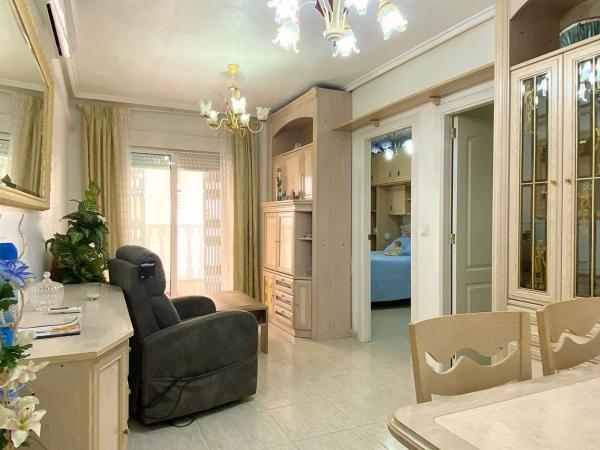 Продажа квартиры на Piso en Calle Almudena, Avenida Habaneras - Curva de Palangre, Torrevieja, Торревьеха
 photo 1