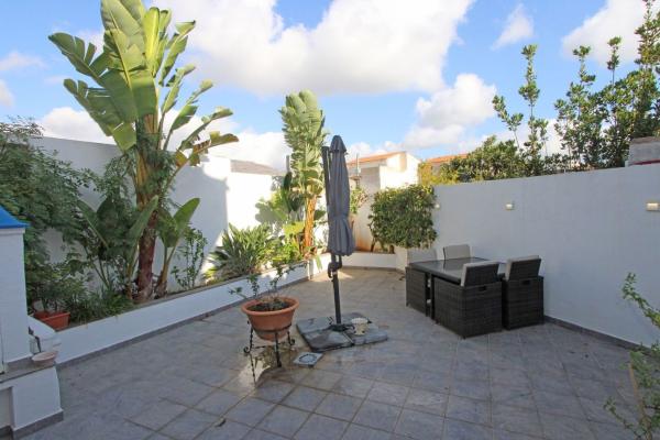 Casa de pueblo en Orba photo 3