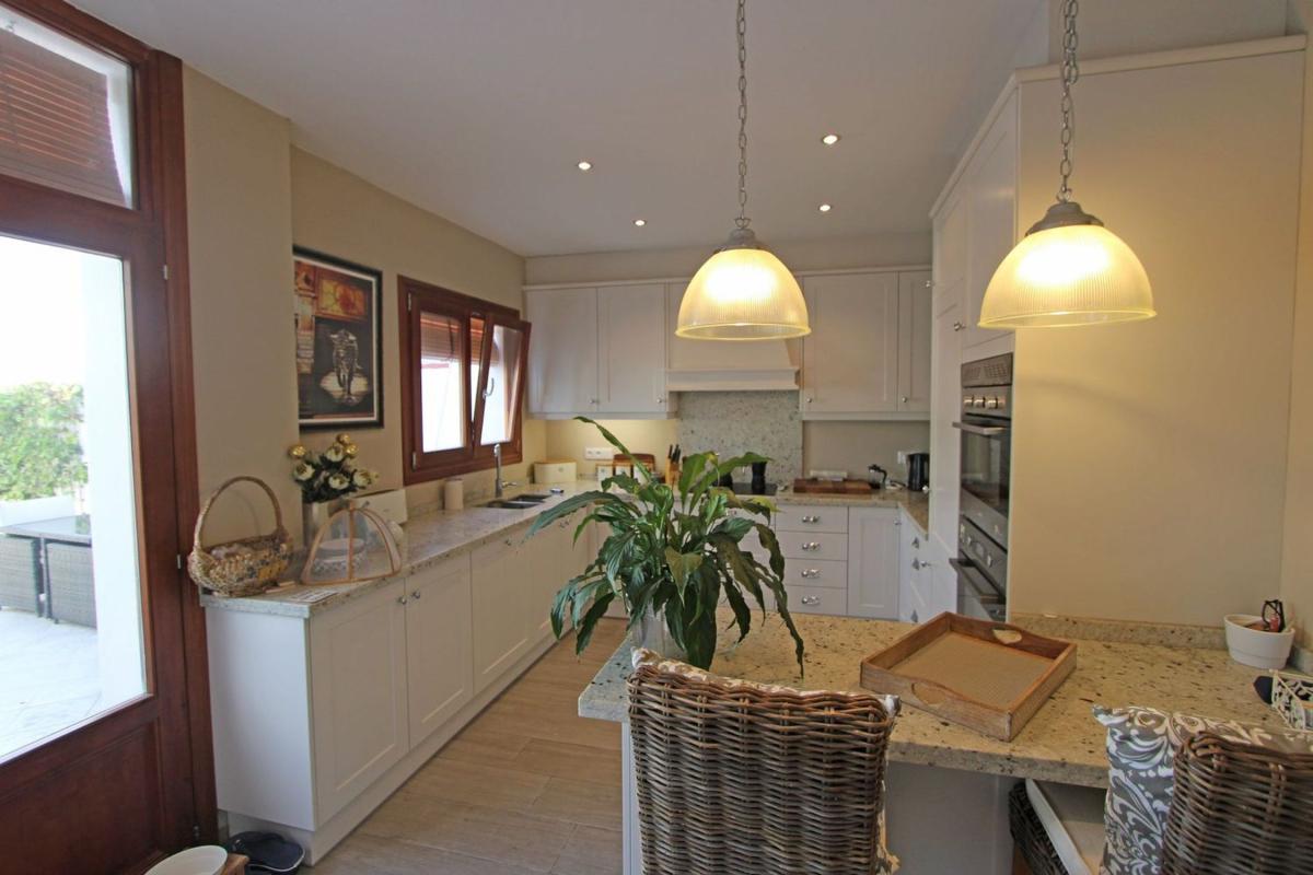 Properties for sale and rent in Spain photo 4