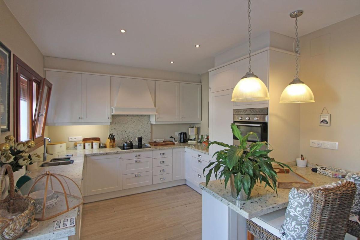 Properties for sale and rent in Spain photo 5
