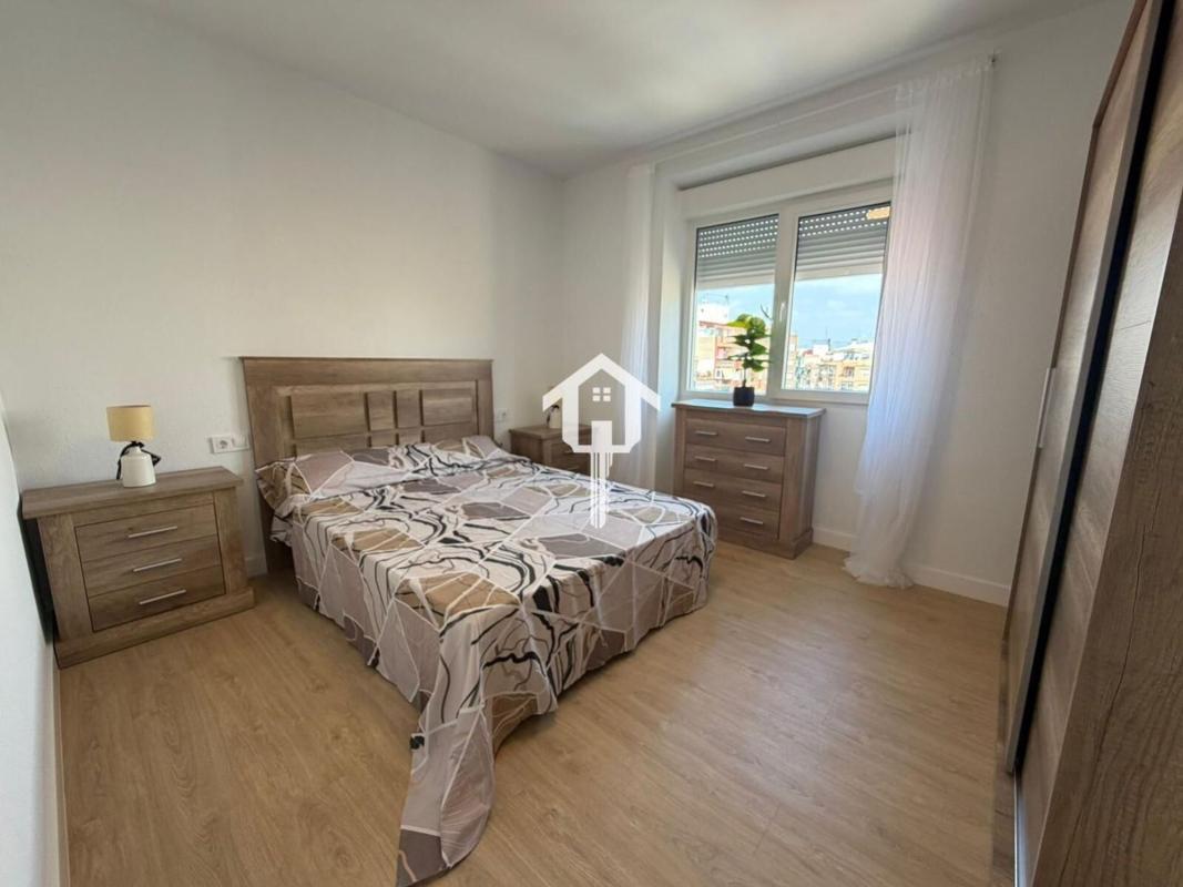 Продажа квартиры на Piso en Calle Antonio Maura, Plà del Bon Repòs-La Goteta, Alicante / Alacant, Аликанте / Алакант
photo 5
