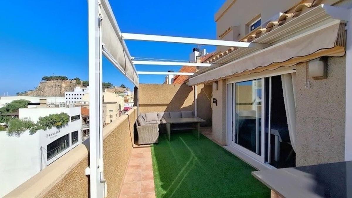 Venta de ático en Ático en Avenida Miguel Hernández, 34, Centro Urbano, Denia, Denia photo 1