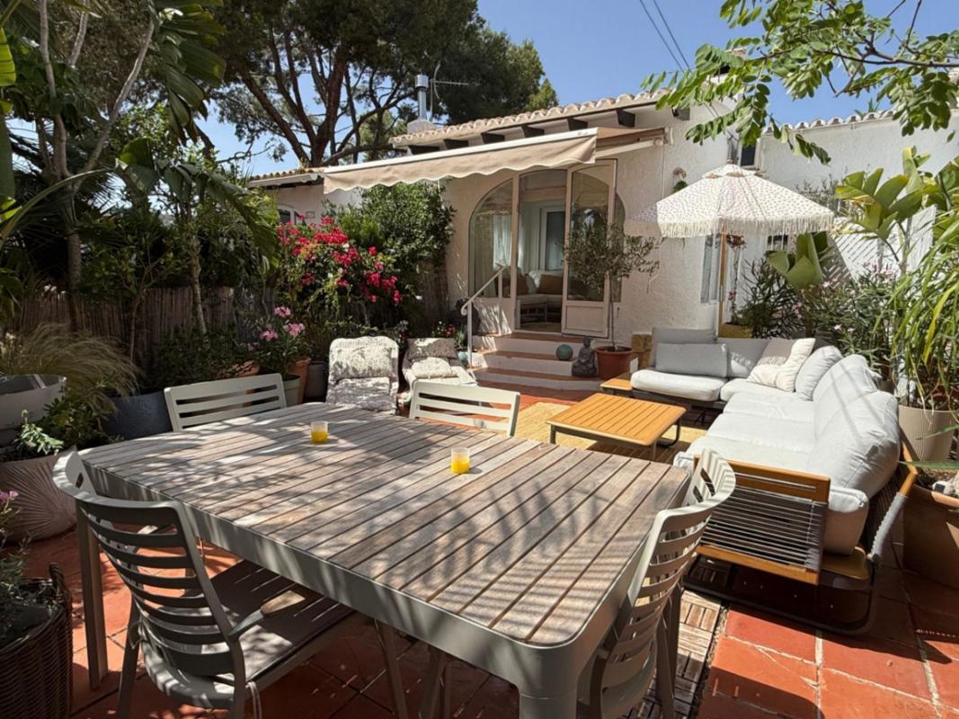 Venta de chalet independiente en Casa o chalet en Pinar de Advocat-Cometa, Moraira, Moraira
photo 1