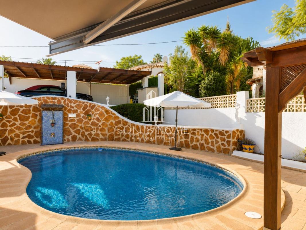 Properties for sale and rent in Spain photo 2