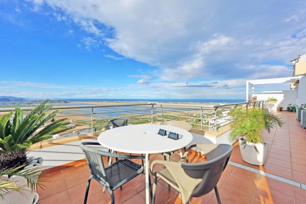 Продажа квартиры на Piso en Avenida Rafol, Devesses - Monte Pego, Denia, Дения
 photo 1