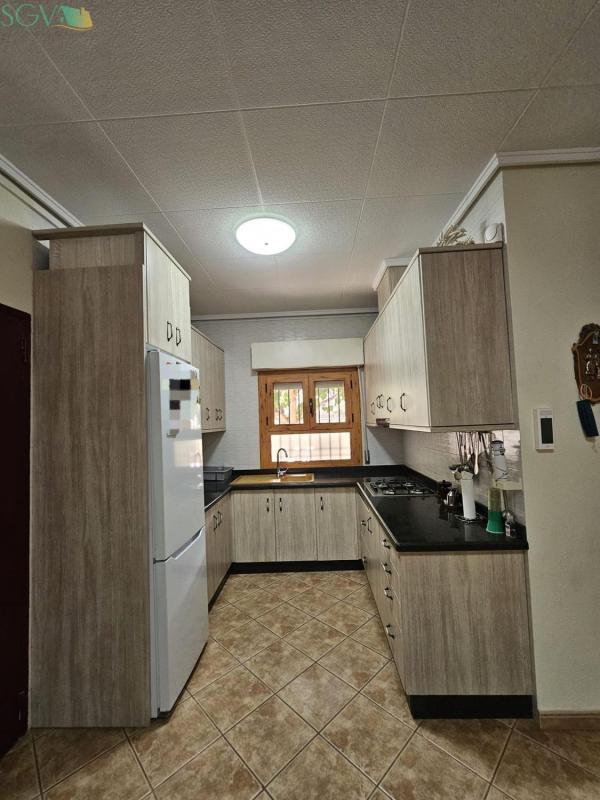 Properties for sale and rent in Spain photo 4
