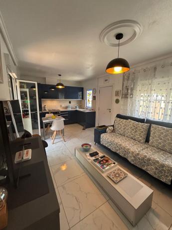 Chalet pareado en Calle Fluorita, Benimar, Rojales thumbnail 1
