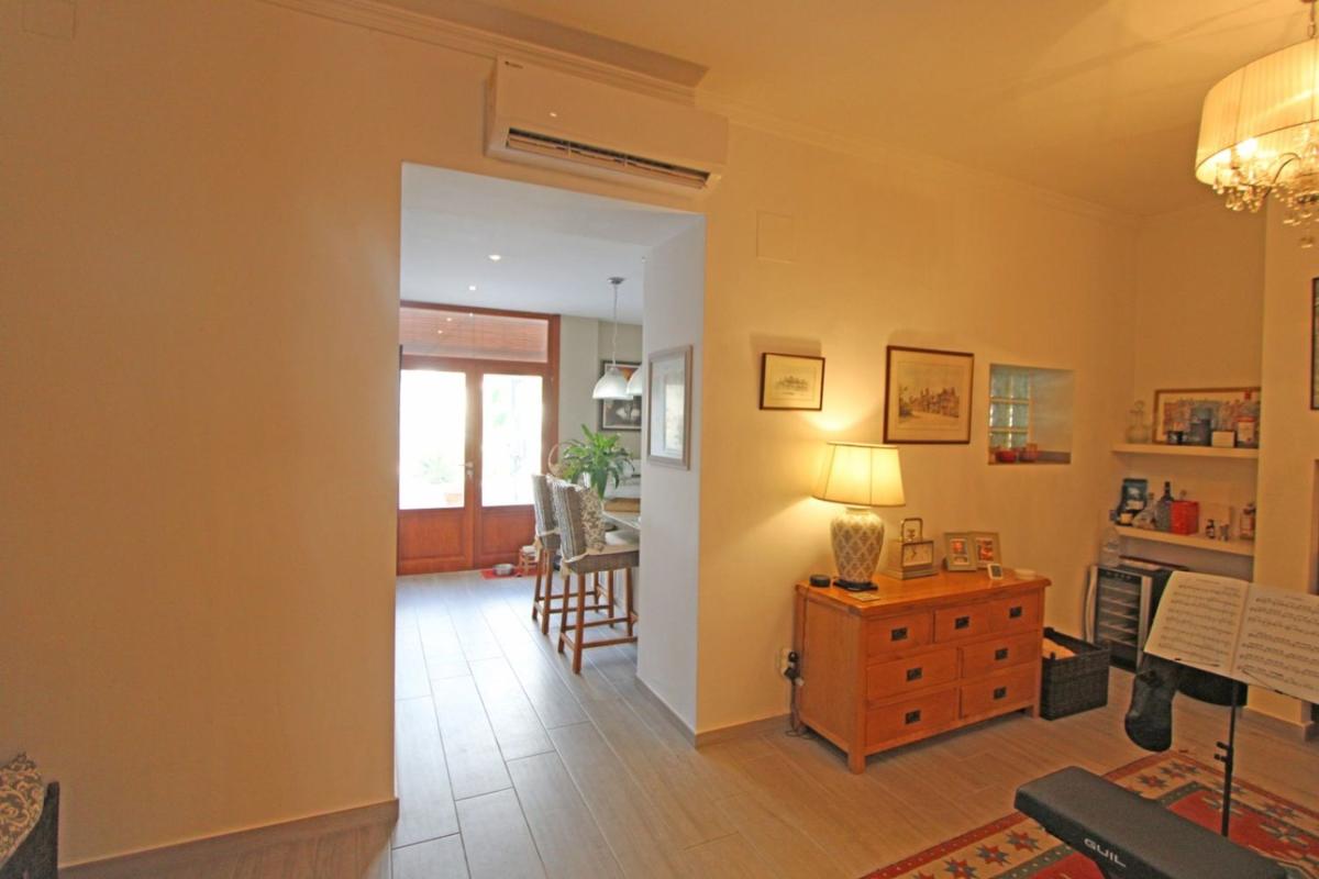 Venta de chalet independiente en Casa o chalet en Orba, Orba
photo 3