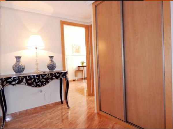 Sprzedaż mieszkania w Piso en Calle Maestro Luis Torregrosa, Plà del Bon Repòs-La Goteta, Alicante / Alacant, Alicante / Alacant
 photo 2