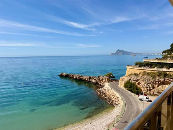 Продажа квартиры на Piso en Zona de Mascarat, Altea, Алтея
thumbnail 1