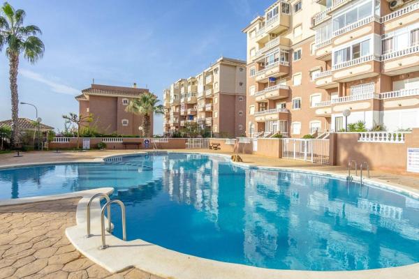 Venta de piso en Piso en Torreblanca, Torrevieja, Torrevieja
 photo 1