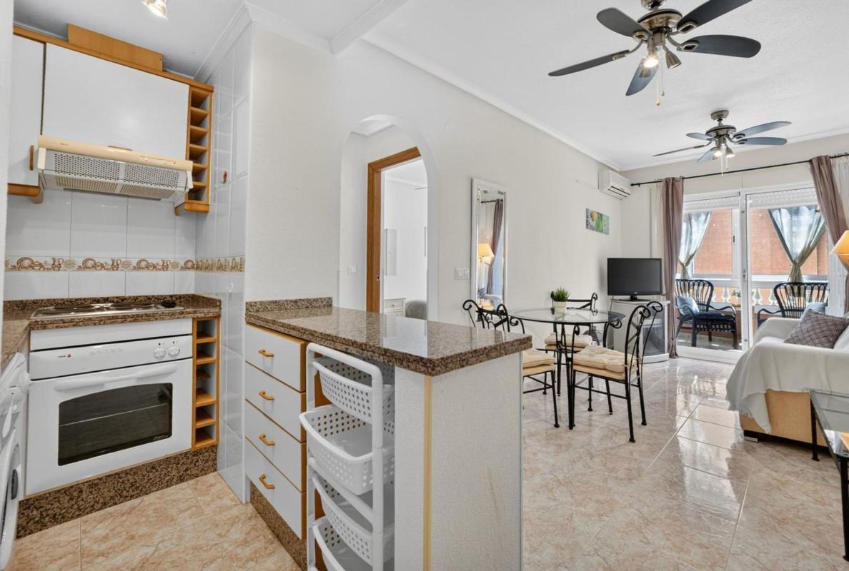 Venta de piso en Piso en Torreblanca, Torrevieja, Torrevieja
 photo 3