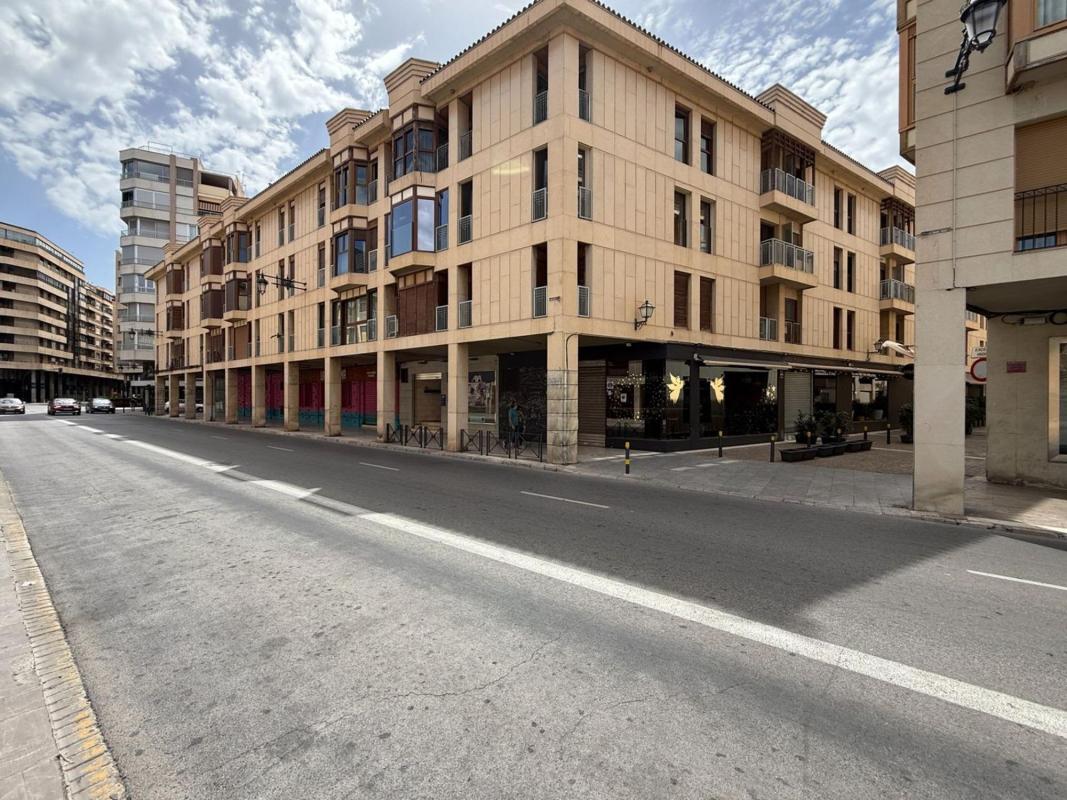 Venta de piso en Piso en Centro, Elche / Elx, Elche / Elx
photo 1