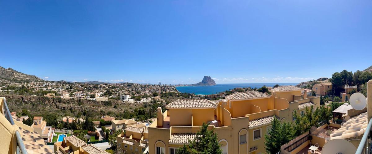 Sprzedaż szeregowego domku w Chalet adosado en Maryvilla, Calpe , Kalpe photo 1