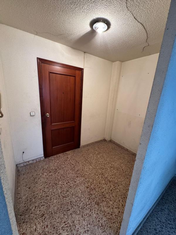 Propiedades en venta y alquiler en España photo 2