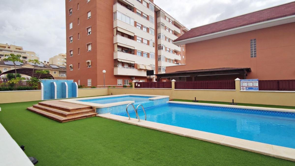 Properties for sale and rent in Spain photo 3